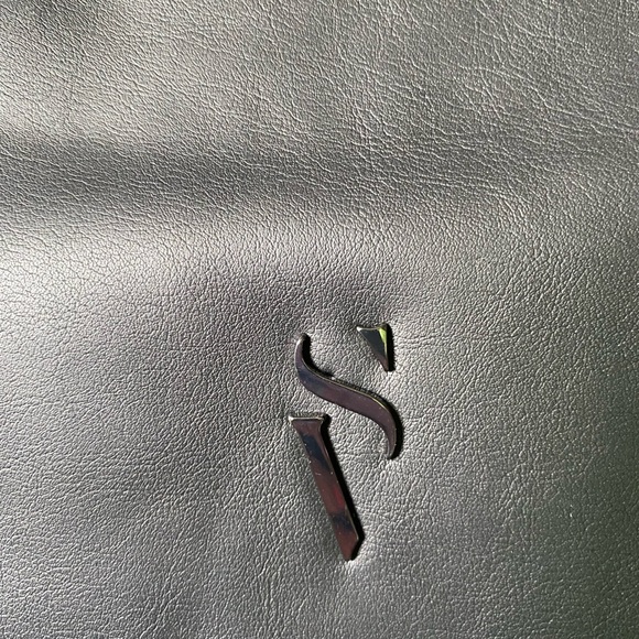 Vera Wang Black vegan Leather Daley Soft Tote - Picture 7 of 9